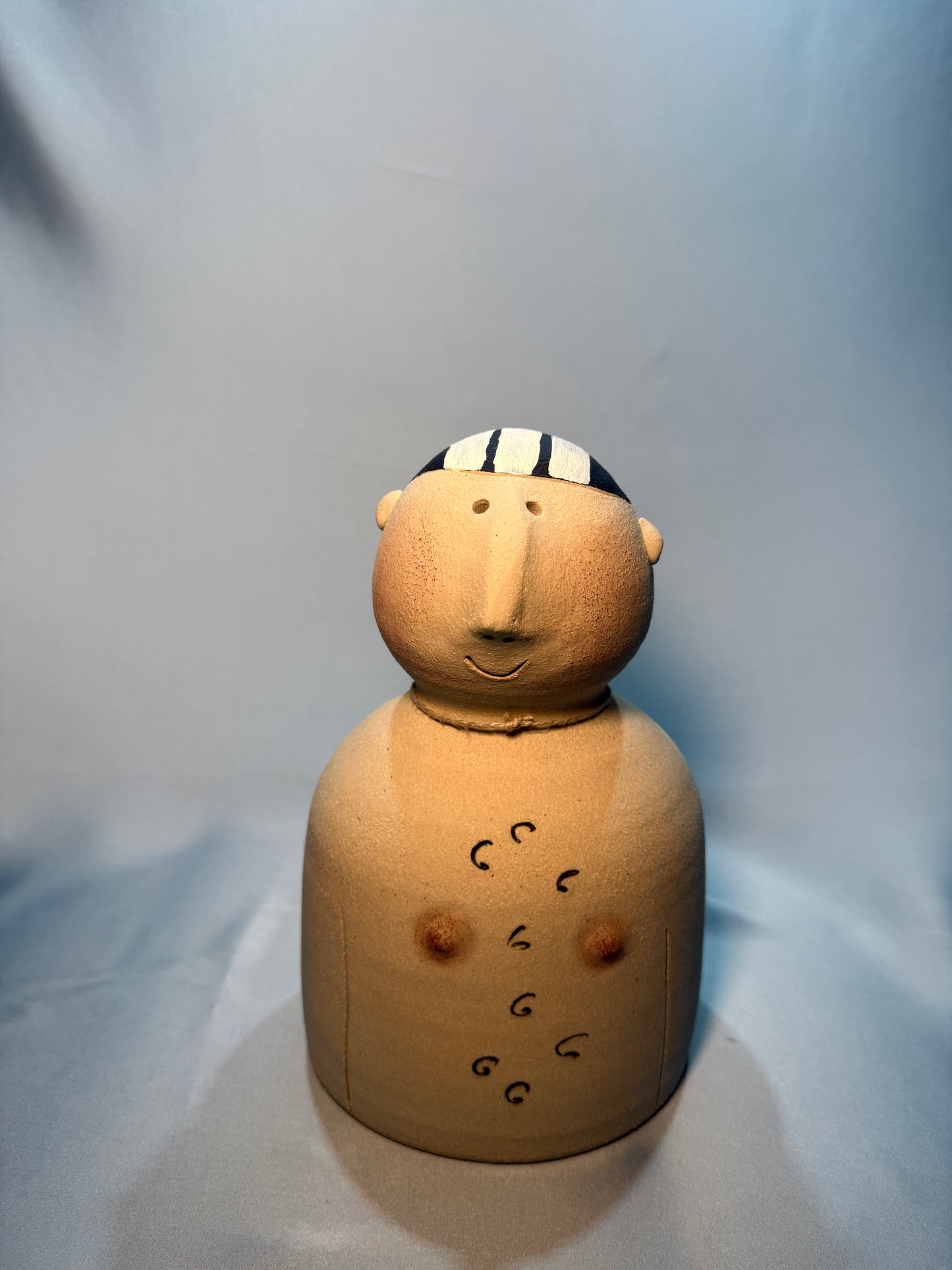 Mann mit Badekappe